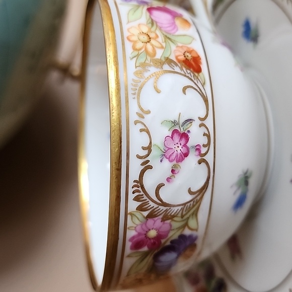 Vintage Empress Dresden Flower teacup and saucer by Schumann Bavaria - Picture 3 of 16